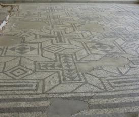 An overview of the mosaic with confusing perspective