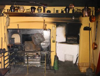 Close-up of the range and beehive oven